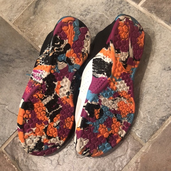 Nike Training Sneakers - Picture 3 of 4